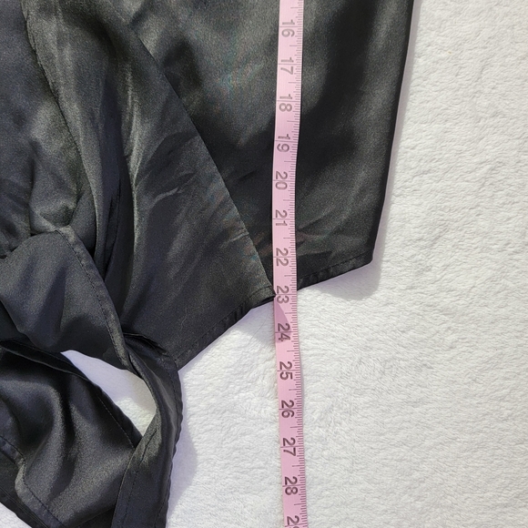 Urban Outfitters Black Satin Tie Front Nicole Blouse Flare Sleeve Deep V Size S - Picture 14 of 14